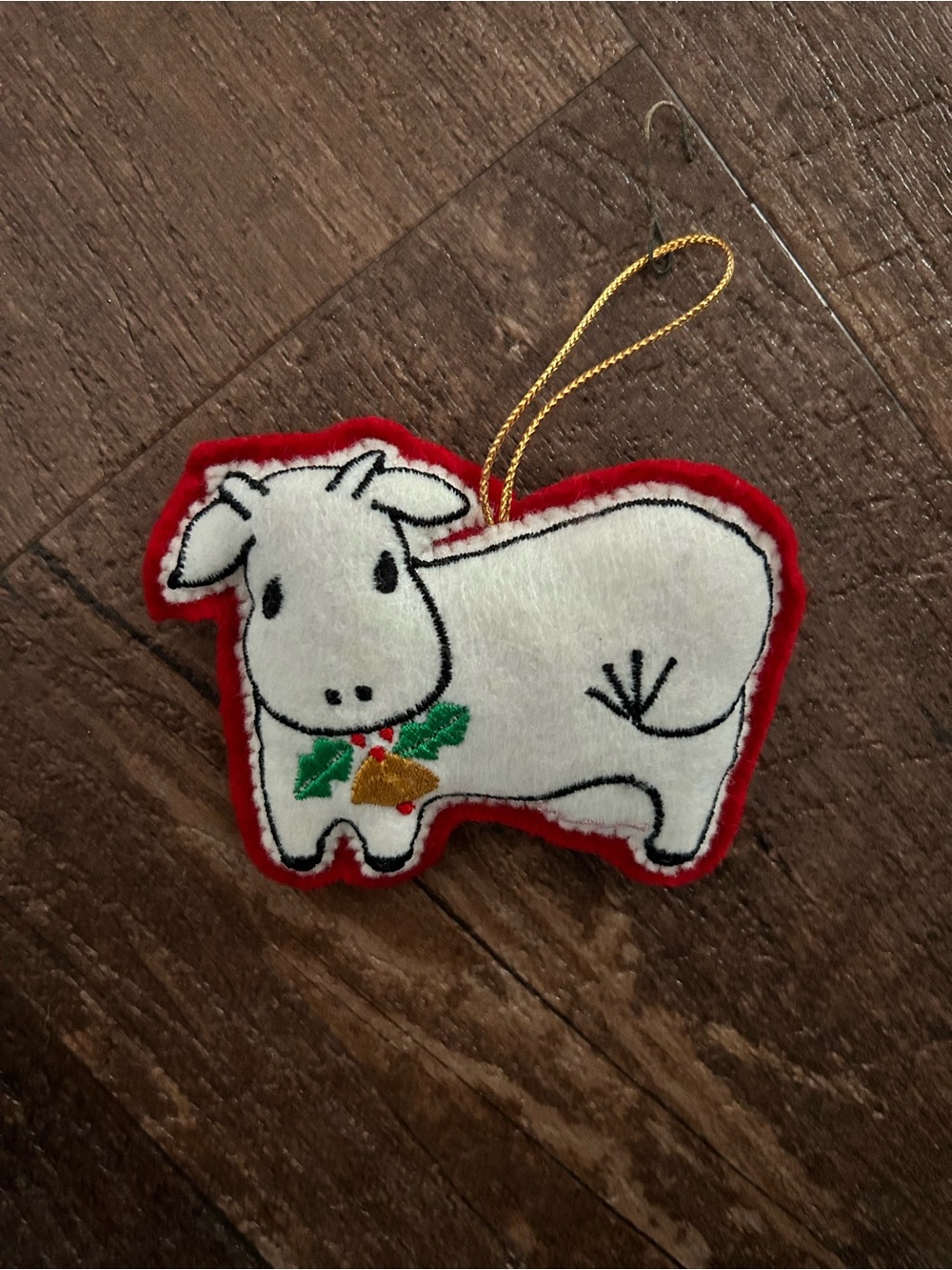 Vintage Casita Crafts Felt Cow Christmas Holiday Cow Ornament